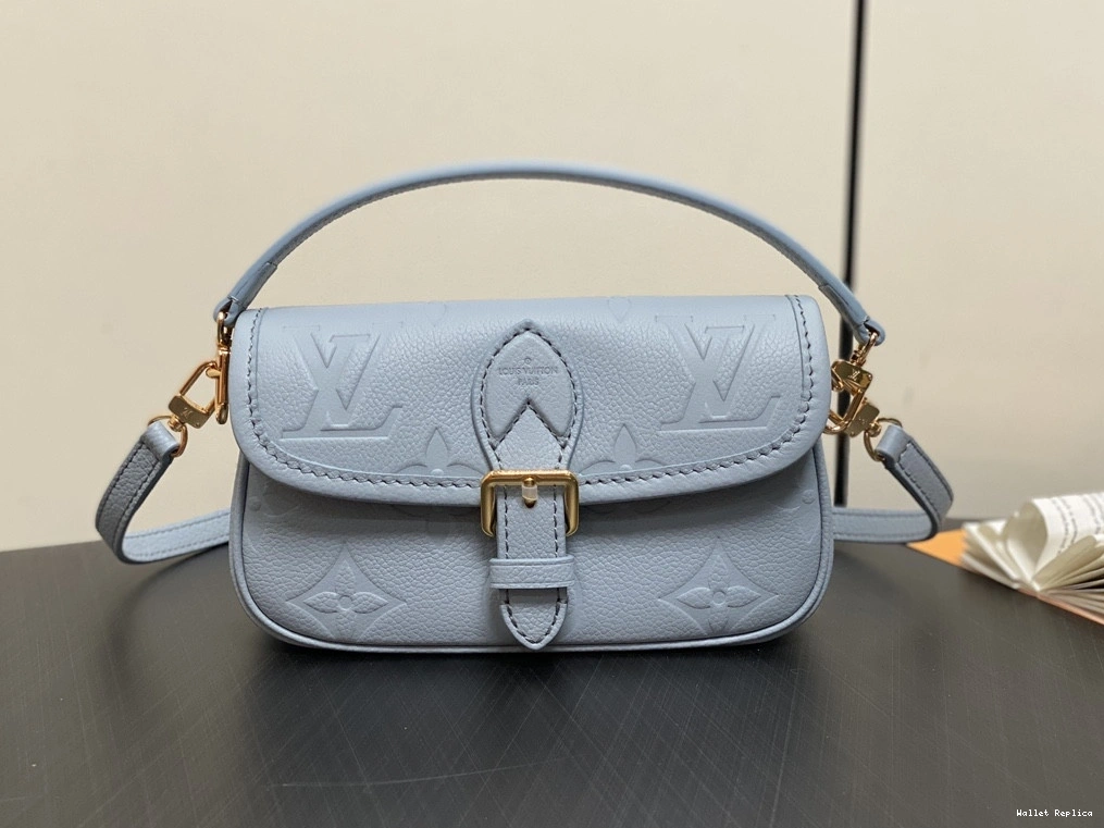 Affordable Nano Diane-19*10.5*6 CM LOUIS VUITTON 0820